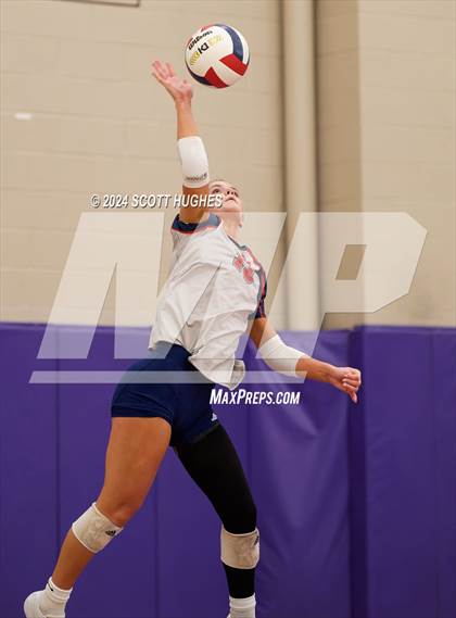 Thumbnail 2 in Brentwood Academy @ Father Ryan photogallery.
