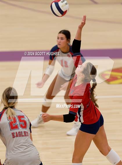 Thumbnail 2 in Brentwood Academy @ Father Ryan photogallery.
