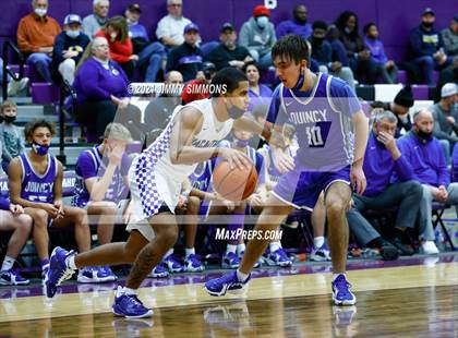 Thumbnail 2 in Quincy vs. MacArthur (Prairie Farms Holiday Classic) photogallery.