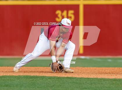 Thumbnail 2 in Kell @ Lassiter photogallery.