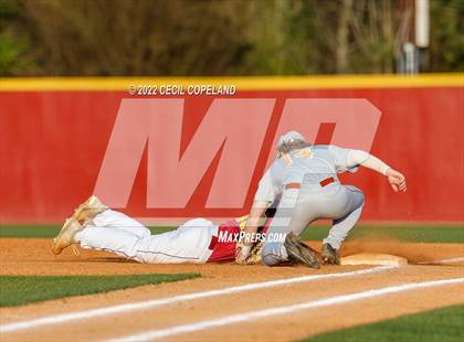 Thumbnail 3 in Kell @ Lassiter photogallery.