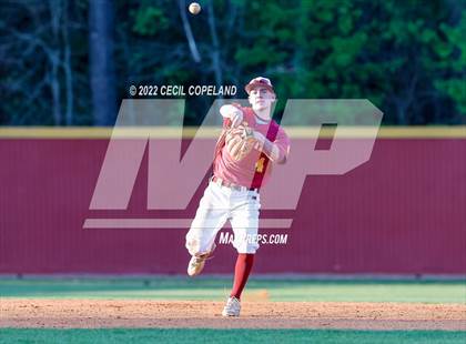 Thumbnail 2 in Kell @ Lassiter photogallery.