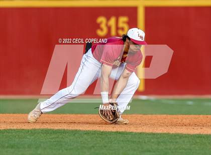 Thumbnail 3 in Kell @ Lassiter photogallery.