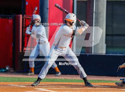 Thumbnail 2 in Kell @ Lassiter photogallery.