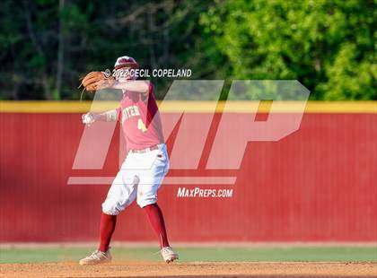 Thumbnail 3 in Kell @ Lassiter photogallery.
