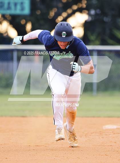 Thumbnail 3 in East Bay @ Sumner (Fall) photogallery.