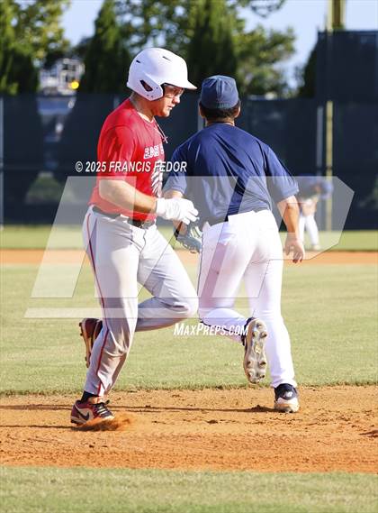 Thumbnail 1 in East Bay @ Sumner (Fall) photogallery.