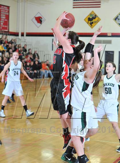 Thumbnail 2 in Owen-Withee vs Fall Creek (Cloverbelt Crossover)  photogallery.