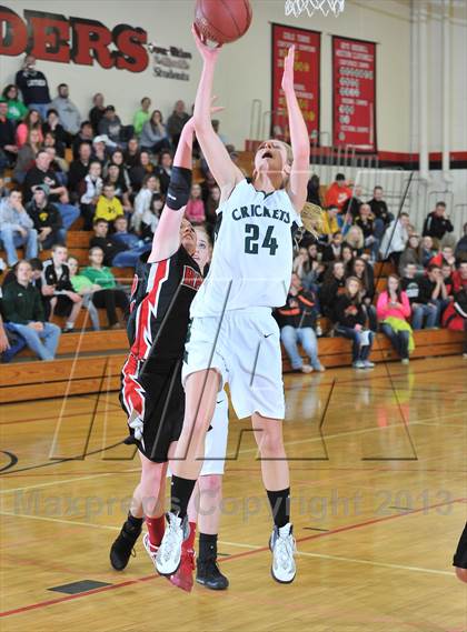 Thumbnail 1 in Owen-Withee vs Fall Creek (Cloverbelt Crossover)  photogallery.