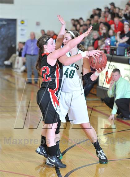 Thumbnail 2 in Owen-Withee vs Fall Creek (Cloverbelt Crossover)  photogallery.