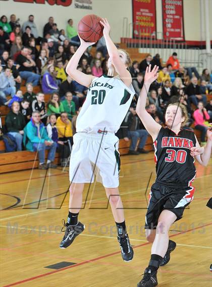 Thumbnail 3 in Owen-Withee vs Fall Creek (Cloverbelt Crossover)  photogallery.