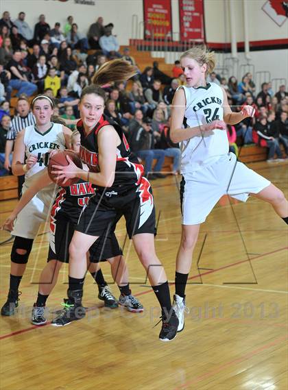 Thumbnail 2 in Owen-Withee vs Fall Creek (Cloverbelt Crossover)  photogallery.