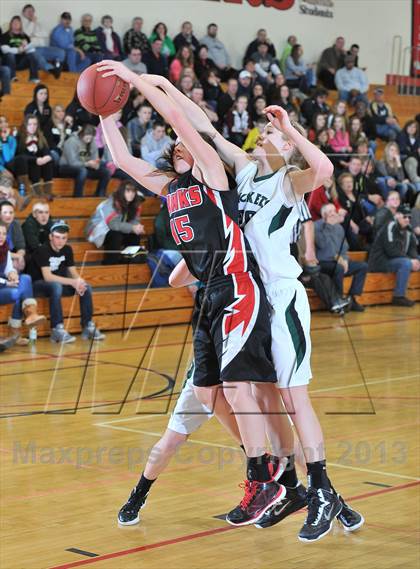 Thumbnail 3 in Owen-Withee vs Fall Creek (Cloverbelt Crossover)  photogallery.