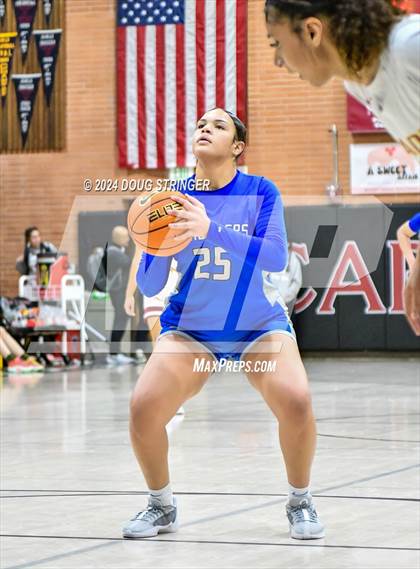 Thumbnail 3 in Liberty vs. Caruthers photogallery.