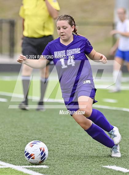 Thumbnail 3 in Muncie Burris @ Muncie Central  photogallery.