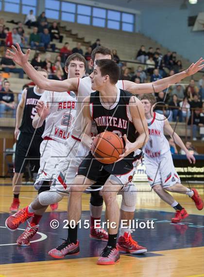 Thumbnail 1 in Moniteau vs Redbank Valley (PIAA D9 AA Semi Final) photogallery.