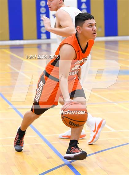 Thumbnail 2 in Browne vs. Thunderbird (Sunnyslope Hoopsgiving Tournament) photogallery.