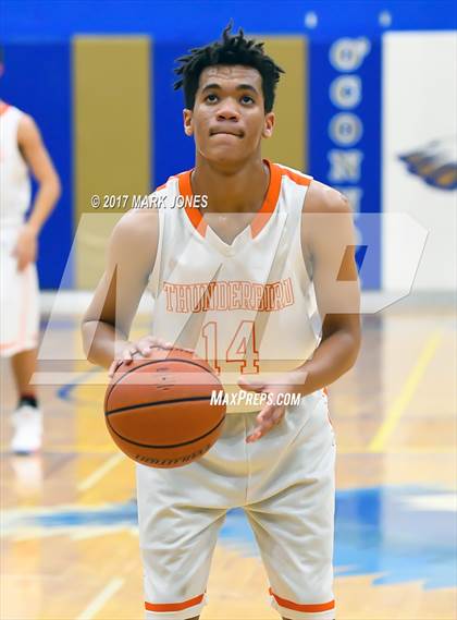 Thumbnail 2 in Browne vs. Thunderbird (Sunnyslope Hoopsgiving Tournament) photogallery.