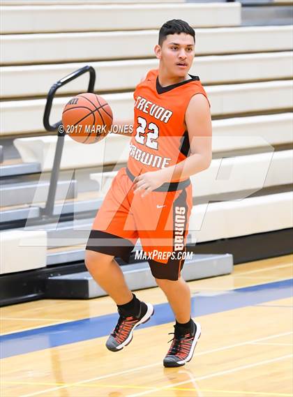 Thumbnail 3 in Browne vs. Thunderbird (Sunnyslope Hoopsgiving Tournament) photogallery.