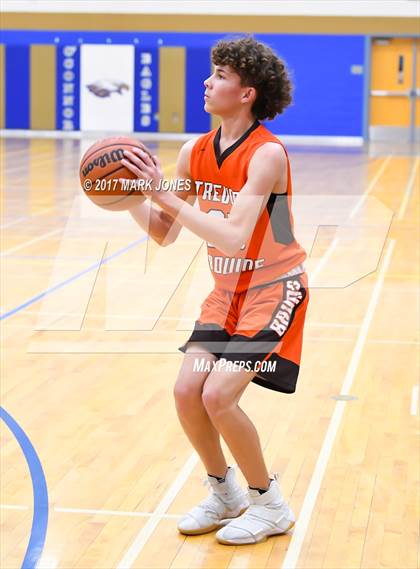 Thumbnail 3 in Browne vs. Thunderbird (Sunnyslope Hoopsgiving Tournament) photogallery.