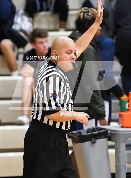 Thumbnail 3 in Browne vs. Thunderbird (Sunnyslope Hoopsgiving Tournament) photogallery.