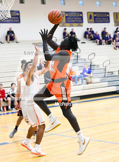 Thumbnail 3 in Browne vs. Thunderbird (Sunnyslope Hoopsgiving Tournament) photogallery.