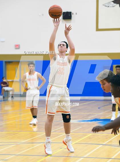 Thumbnail 3 in Browne vs. Thunderbird (Sunnyslope Hoopsgiving Tournament) photogallery.