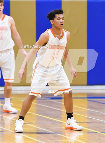 Thumbnail 2 in Browne vs. Thunderbird (Sunnyslope Hoopsgiving Tournament) photogallery.