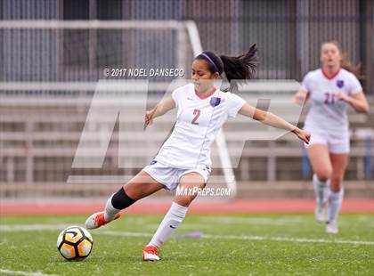 Thumbnail 2 in St. Ignatius vs Saint Francis photogallery.