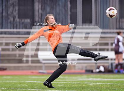 Thumbnail 1 in St. Ignatius vs Saint Francis photogallery.