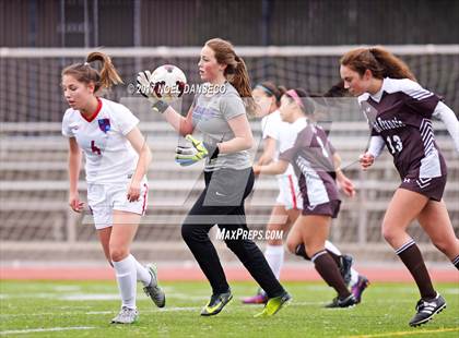 Thumbnail 2 in St. Ignatius vs Saint Francis photogallery.