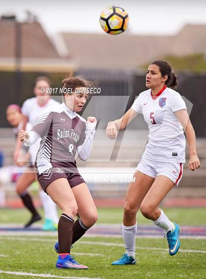 Thumbnail 2 in St. Ignatius vs Saint Francis photogallery.