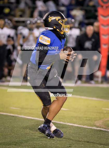 Thumbnail 3 in Schurr @ Muir (CIF-SS Division 6 Round 1) photogallery.