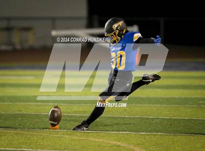 Thumbnail 2 in Schurr @ Muir (CIF-SS Division 6 Round 1) photogallery.