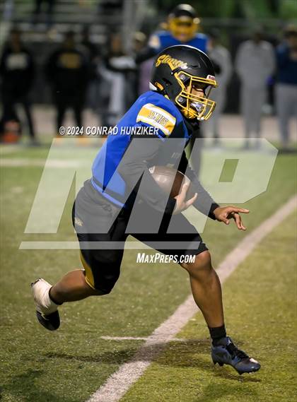 Thumbnail 2 in Schurr @ Muir (CIF-SS Division 6 Round 1) photogallery.