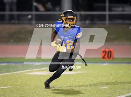 Thumbnail 3 in Schurr @ Muir (CIF-SS Division 6 Round 1) photogallery.
