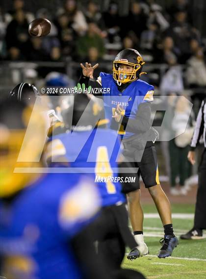 Thumbnail 2 in Schurr @ Muir (CIF-SS Division 6 Round 1) photogallery.