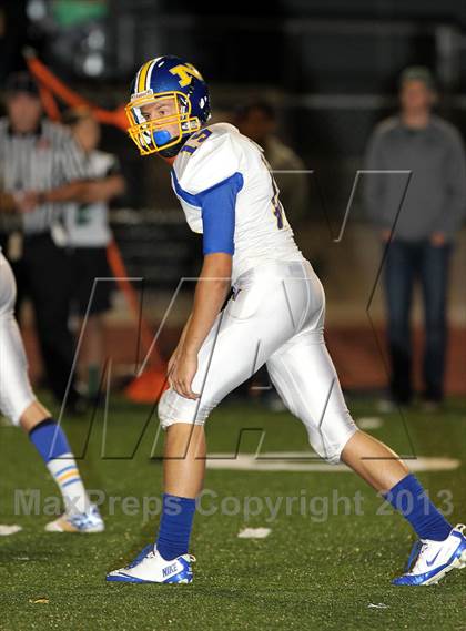 Thumbnail 2 in Nordhoff vs. Thousand Oaks photogallery.