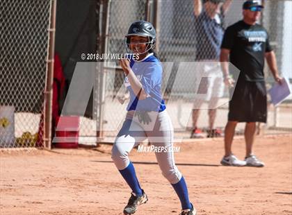 Thumbnail 3 in Valley Christian vs. Pima photogallery.