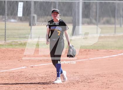 Thumbnail 3 in Valley Christian vs. Pima photogallery.