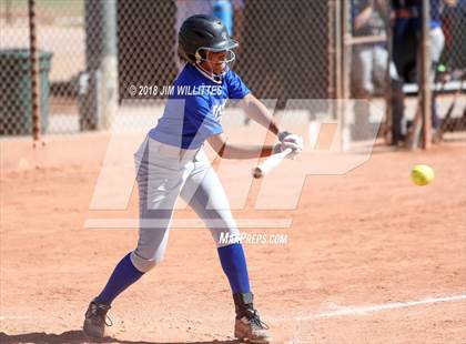 Thumbnail 3 in Valley Christian vs. Pima photogallery.