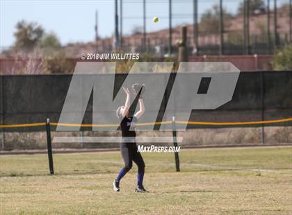 Thumbnail 3 in Valley Christian vs. Pima photogallery.