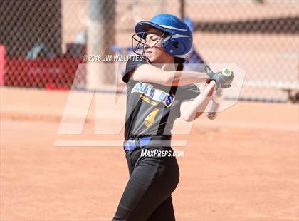 Thumbnail 3 in Valley Christian vs. Pima photogallery.