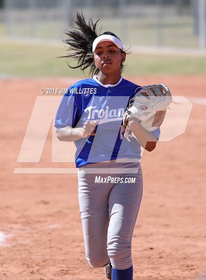 Thumbnail 2 in Valley Christian vs. Pima photogallery.