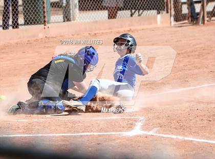 Thumbnail 1 in Valley Christian vs. Pima photogallery.