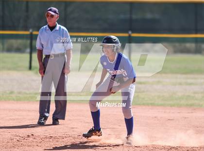Thumbnail 3 in Valley Christian vs. Pima photogallery.