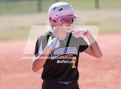 Thumbnail 1 in Valley Christian vs. Pima photogallery.