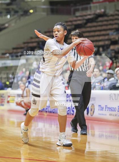 Thumbnail 2 in Yosemite vs. Bakersfield (CIF CS DII Final) photogallery.