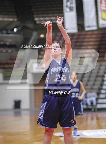 Thumbnail 1 in Yosemite vs. Bakersfield (CIF CS DII Final) photogallery.