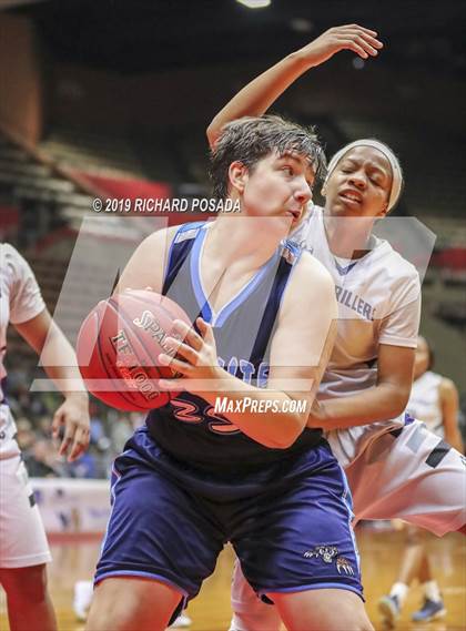 Thumbnail 2 in Yosemite vs. Bakersfield (CIF CS DII Final) photogallery.